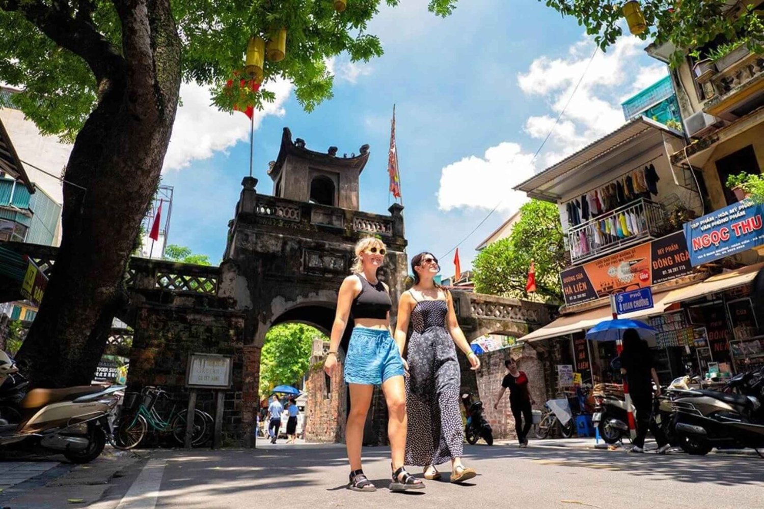 I luoghi nascosti di Hanoi: un'esperienza spirituale e culturale coinvolgente