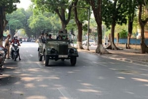 Hanoi: Historiallinen jeeppikierros
