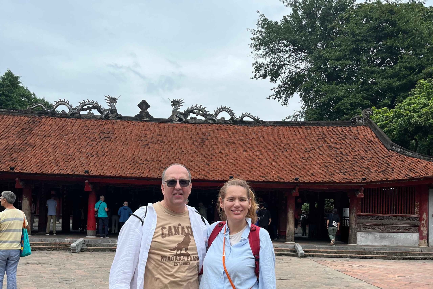 Historisk og kulturel jeep-udflugt i Hanoi (ny aktivitet)