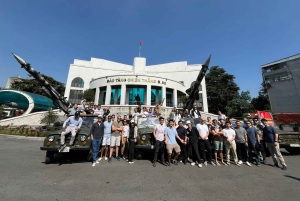 Historisk rundtur i Hanoi med Jeep Discovery (ny aktivitet)