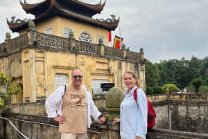 Historisk rundtur i Hanoi med Jeep Discovery (ny aktivitet)