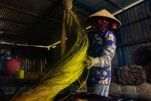 Hanoi: Hoi Village Mat Weaving Village Guided Tour with Meal