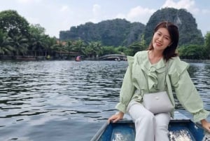 Hanoi: Dagsutflykt till rökelsebyarna och Ninh Binh Hoa Lu Trang An