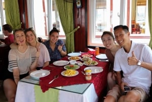 Hanoi: Islands & Caves Ha Long Cruise with Lunch & Kayaking
