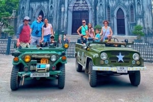 Avventura in jeep ad Hanoi: Un viaggio culturale