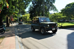 Hanoi: Madtur i jeep med kvindelige guider