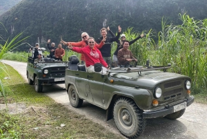 Hanoi Jeep Tour Naar Countrsyde & Ba Vi Nationaal Park Eén Dag