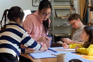 Hanói: aula de arte para crianças na Art Tutor Hanoi