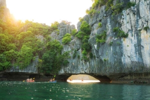 ハノイ：ランハ湾2D1Nラグジュアリー6★クルーズ – カヤック＆アオエッチ