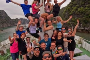 Lan Ha Bay luksuscruise med balkong – sykling + kajakk + billetter