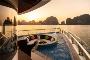 Hanoi: Luksuscruise i Lan Ha-bukten med Jade Sails og lunsjbuffé