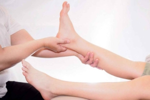 Hanoi: Mai Chau-dalen 2 dagar och 1 natt med cykling och fotmassage