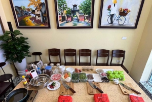 Hanoi: Traditional Cooking Class & Market Tour