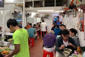 Hanói: Recorrido a pie por las calles con comida de la Guía Michelin