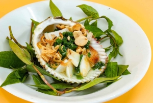 Hanoi: Wycieczka piesza z jedzeniem ulicznym wybranym przez Michelin