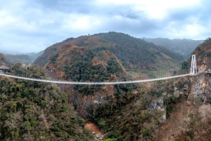 Hanoi: Moc Chau & Ta Xua 2-Day Tour with Hotel and Cloud