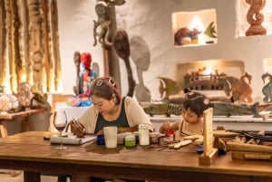 Hanoi: Moc Thon Woodtales — rzeźbienie w drewnie w ukrytej willi
