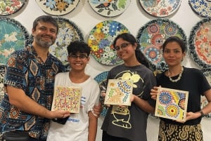 Hanoi: Mosaik-Workshop mit einem lokalen Künstler