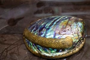 Hanoi: Mother-of-Pearl Inlay Village & Incense Village Tour
