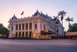 Avventure in moto ad Hanoi