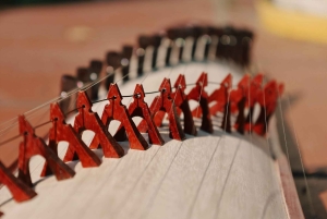 Hanoi: wioska instrumentów muzycznych lub wioska kapeluszy i kadzideł