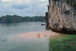 Hanoi/Ninh Binh: 2-Day Lan Ha Bay & Cat Ba with Small Cruise