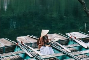 Hanoi: Ninh Binh Am Tien Cave or Trang An, Mua Cave & Hoa Lu