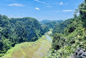Hanoi Ninh Binhin karhujen turvapaikka tai Trang An, Mua-luola, Hoa Lu