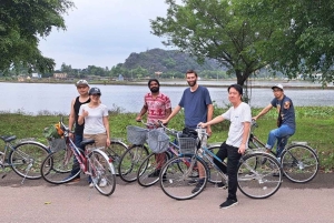 Hanoi: tour in barca a Ninh Binh – Hoa Lu, Bai Dinh e grotte di Mua