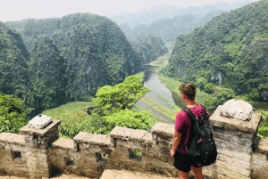 Hanoi: tour in barca a Ninh Binh – Hoa Lu, Bai Dinh e grotte di Mua