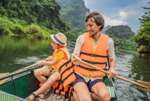 Hanoi: tour in barca a Ninh Binh – Hoa Lu, Bai Dinh e grotte di Mua