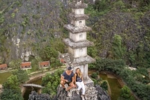 Hanoista: Tam Cocin veneretki ja Hoa Lu & Mua Cave -kierros