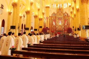 Hanoi: Ninh Binh Lang Van Vietnam's Biggest Church Tour