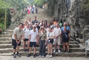 ハノイ：ニンビン＆プルオン 3日間リゾート＆バルコニー