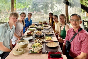 Hanoi: tour en grupo reducido a Ninh Binh con paseo en barco y almuerzo