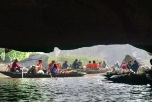 Hanoi: Ninh Binh, Tam Coc, Mua Cave & Hoa Lu with cycling