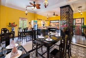 Hanoi: Ninh Binh, Tam Coc, Mua Cave & Hoa Lu with cycling