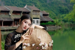 Hanoi: Ninh Binh Ui Valley or Trang An & Mua Caves & Hoa Lu