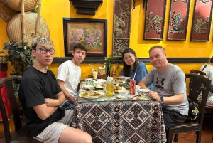 ハノイ：旧市街とフランス街のウォーキングフードツアー