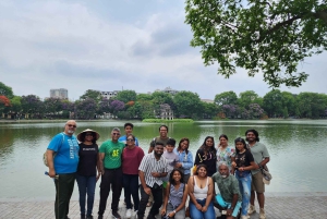 ハノイ：旧市街とフランス街のウォーキングフードツアー