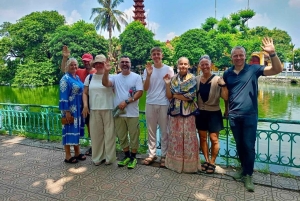 Privat sightseeingtur med cykel i Hanois gamla kvarter med cykeltaxi