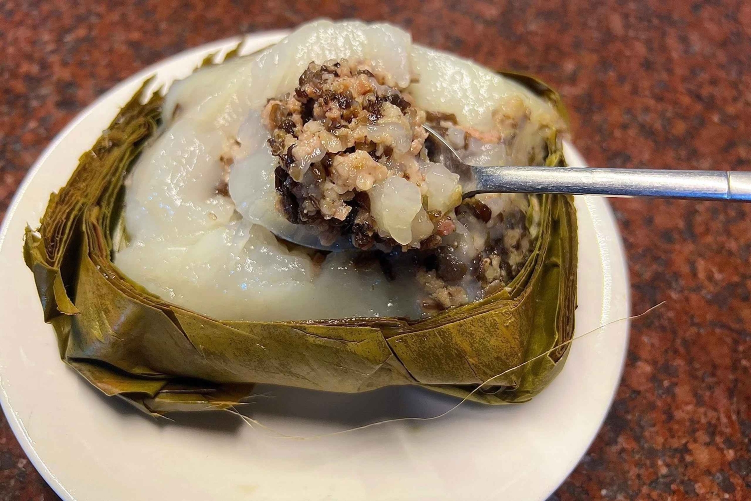 Hanoi: Streetfood in de oude wijk en een café aan het spoor