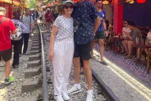 Hanoi: Streetfood in de oude wijk en een café aan het spoor