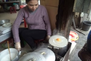 Hanói: Excursão a pé pela comida de rua do bairro antigo com 10 degustações