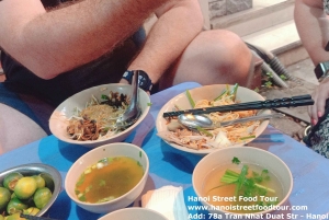 Hanoi: Old Quarter Street Food Walking Tour with 10 Tastings