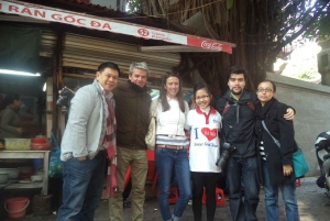 Hanoi: Old Quarter Street Food Walking Tour with 10 Tastings