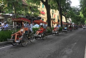 Hanoi: Old Quarter Trishaw Cyclo Tour