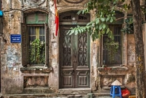 Hanoi: Old Quarter Walking Tour with Private Lunch