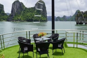 Z Hanoi: 1-dniowy rejs po zatoce Halong z dużymi i małymi grupami