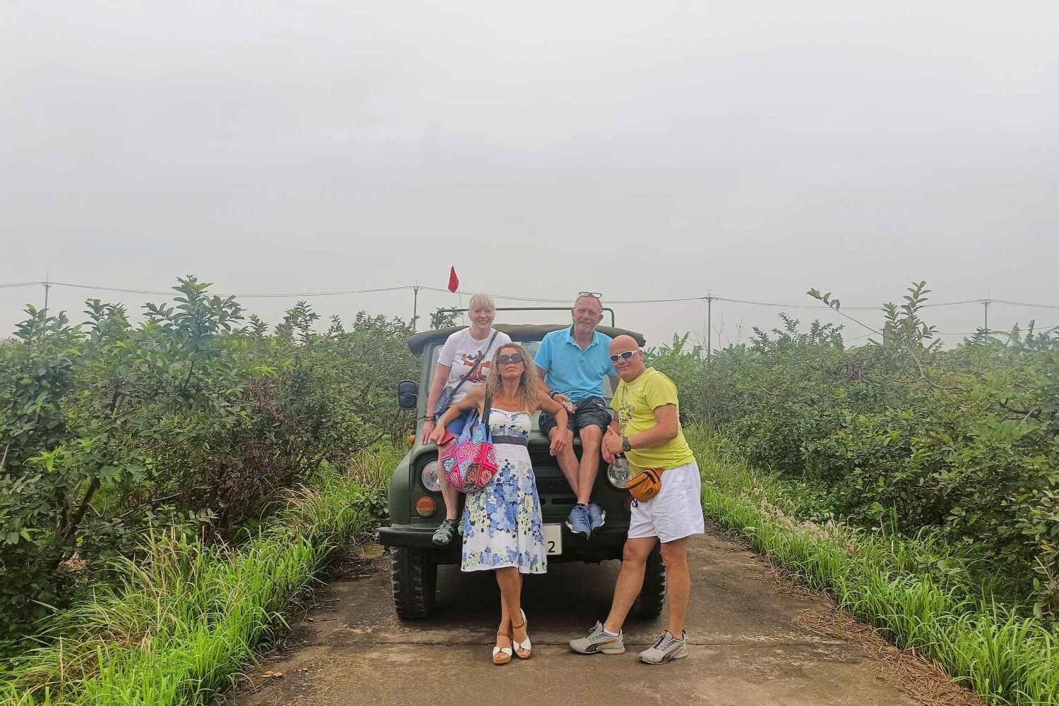 Périphérie de Hanoï : visite du village de céramique de Bat Trang en Jeep